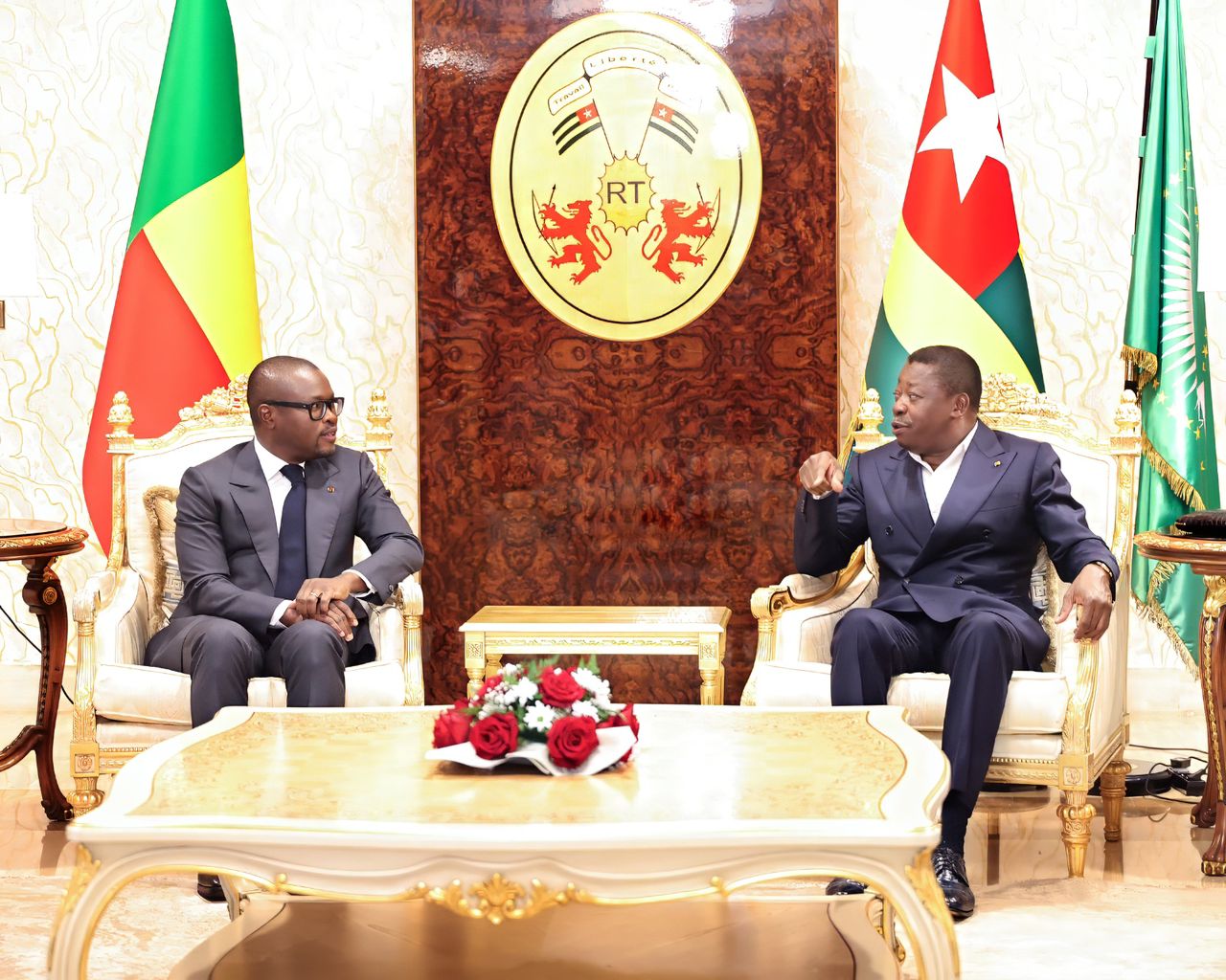Renforcement des relations Togo-Bénin : Faure Gnassingbé et Romuald Wadagni en tête-à-tête à Lomé